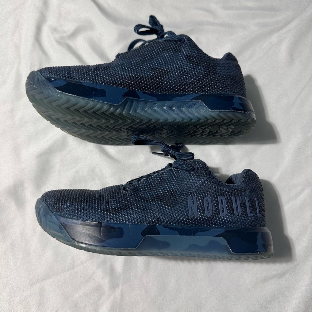 NOBULL Outwork Stength Training Runners Blue Tye-Die Size 5.5M 7W Gym - Picture 1 of 11